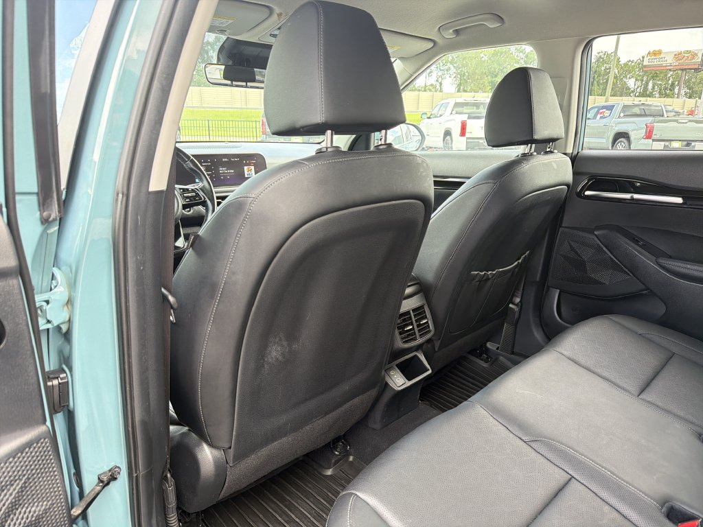 Used 2024 Kia Seltos SUV