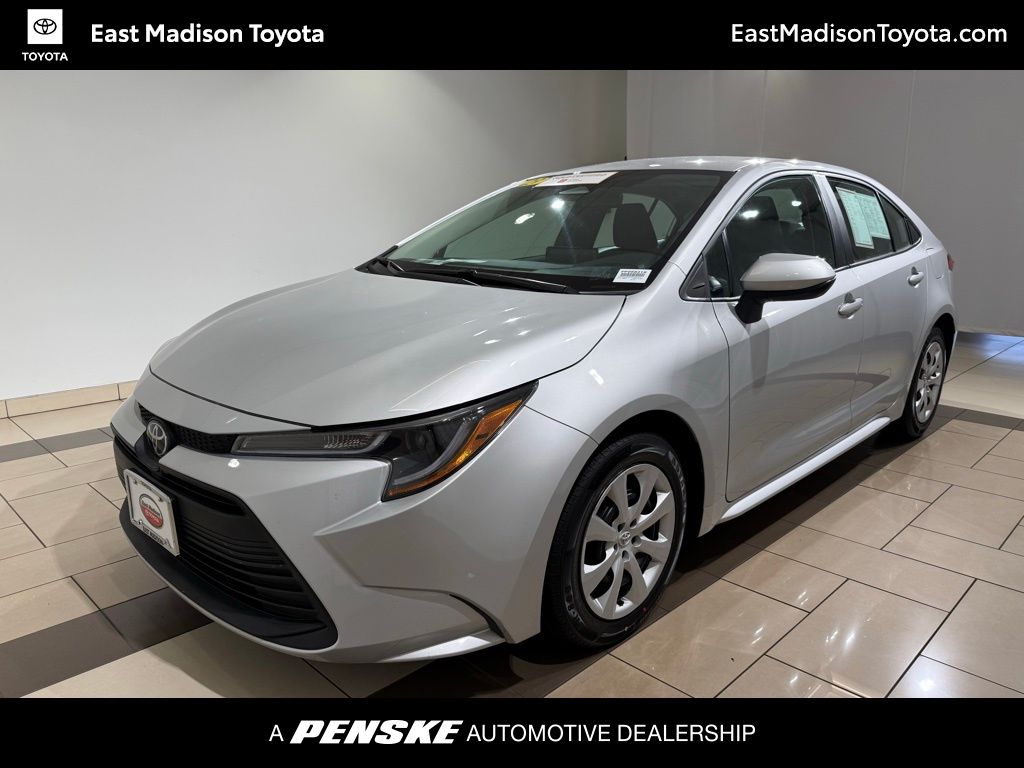 Thumbnail: 2023 Toyota Corolla - 1