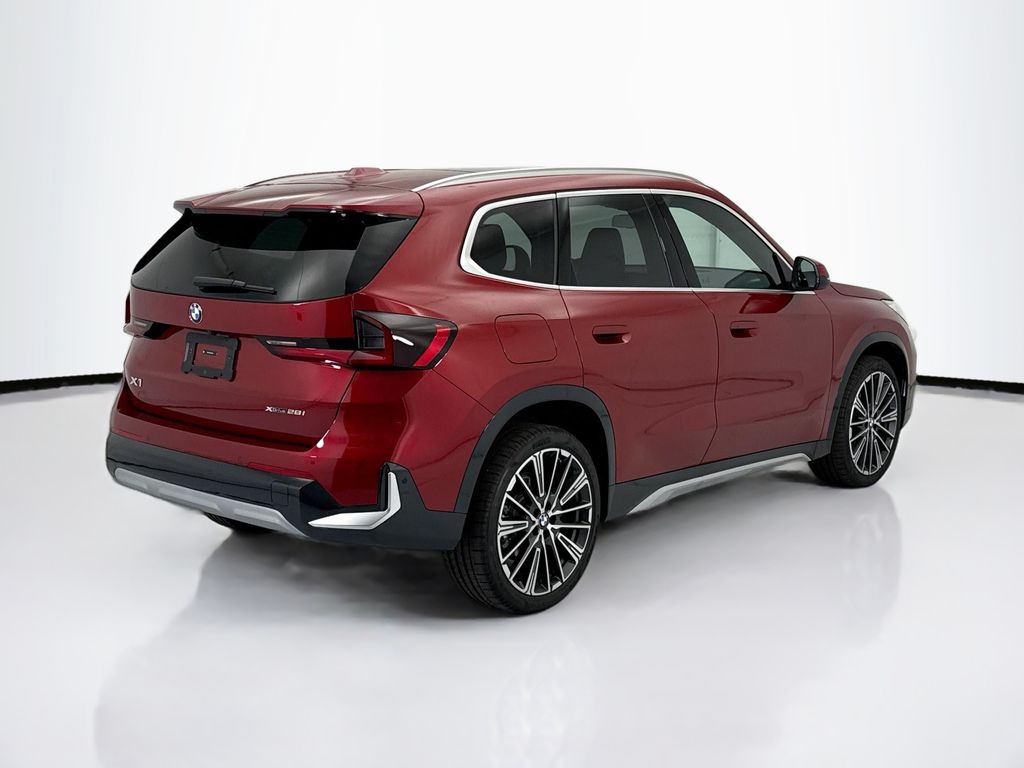Thumbnail: 2026 BMW X1 - 5