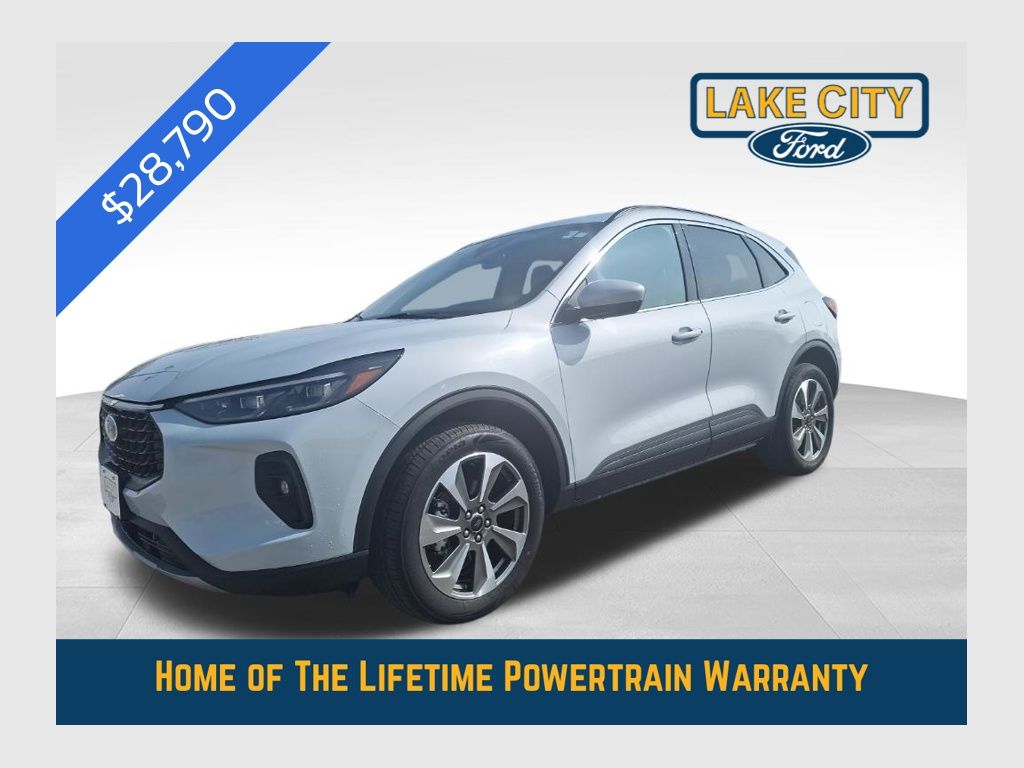 2025 Ford Escape Platinum AWD