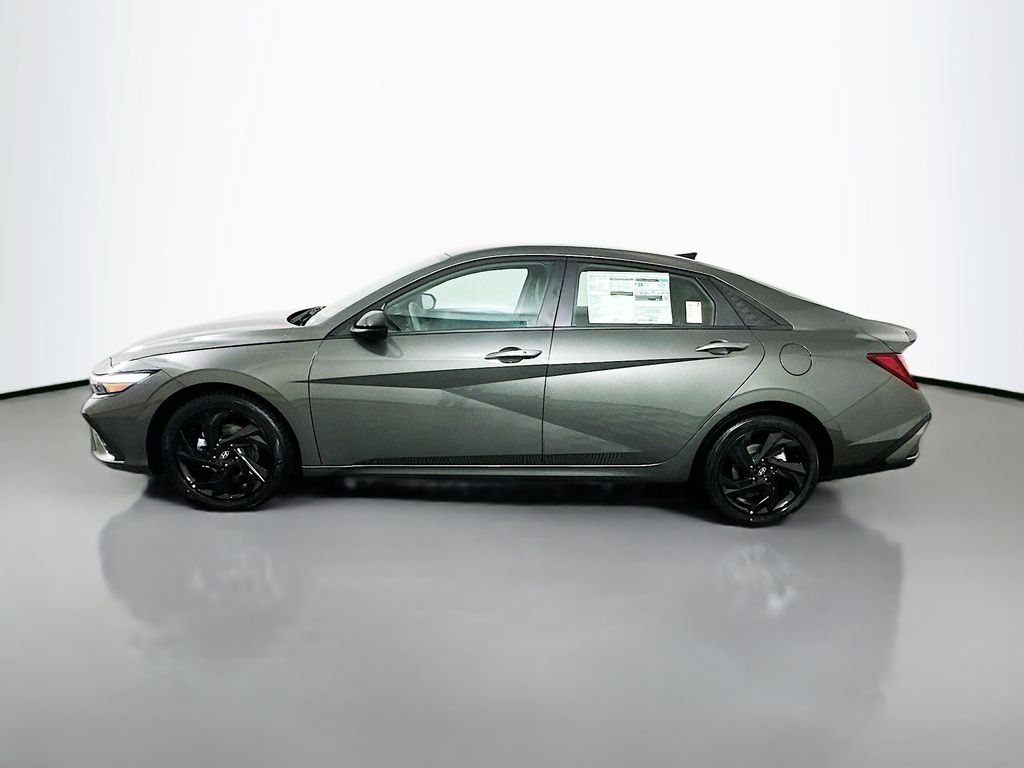 Thumbnail: 2026 Hyundai Elantra - 8