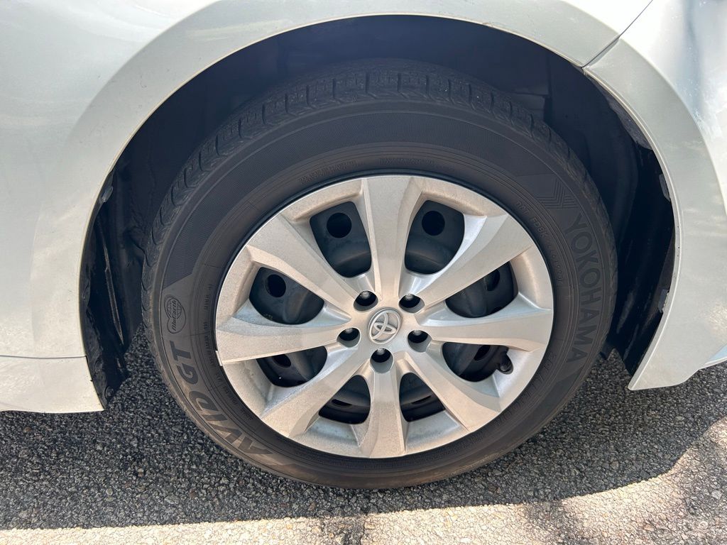 2023 Toyota Corolla LE 9