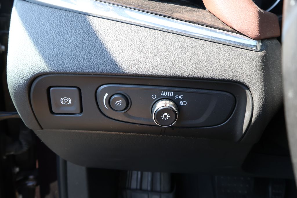 Thumbnail: 2021 Buick Enclave - 18