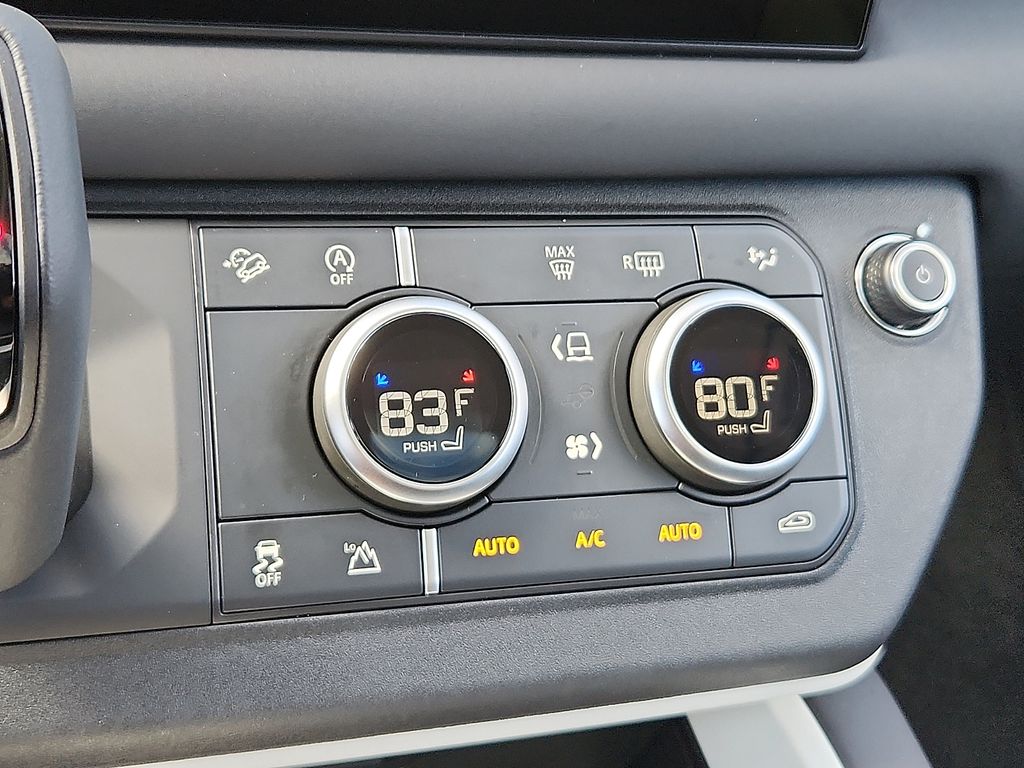 Thumbnail: 2025 Land Rover Defender - 16