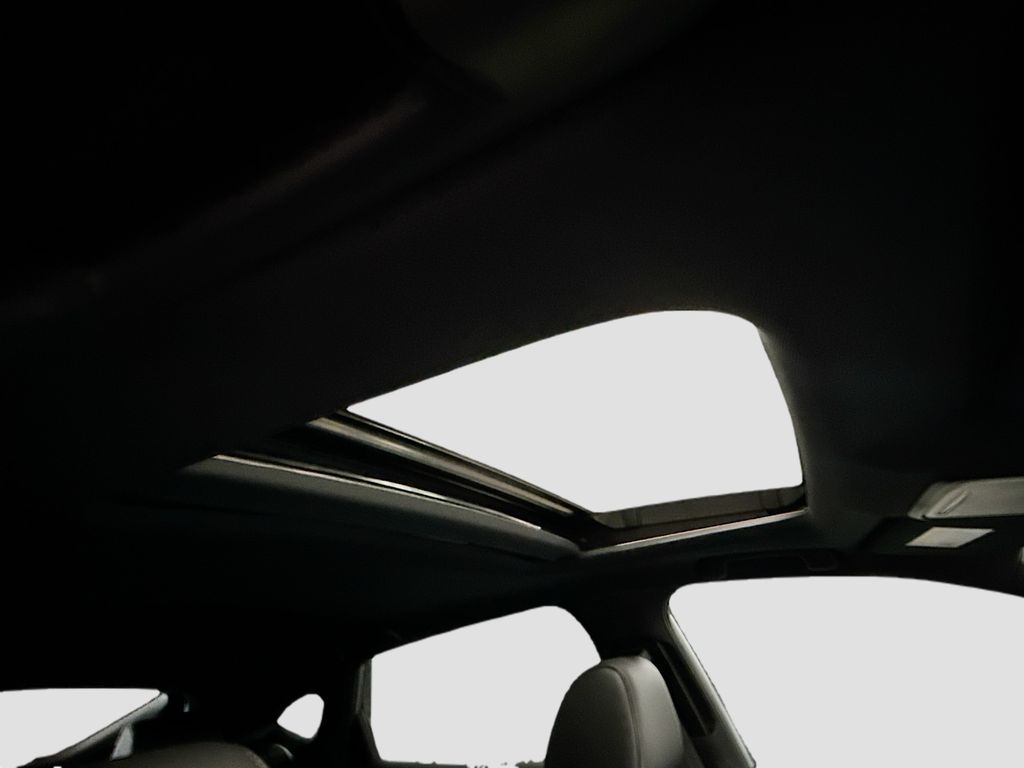 Thumbnail: 2023 Acura Integra - 16