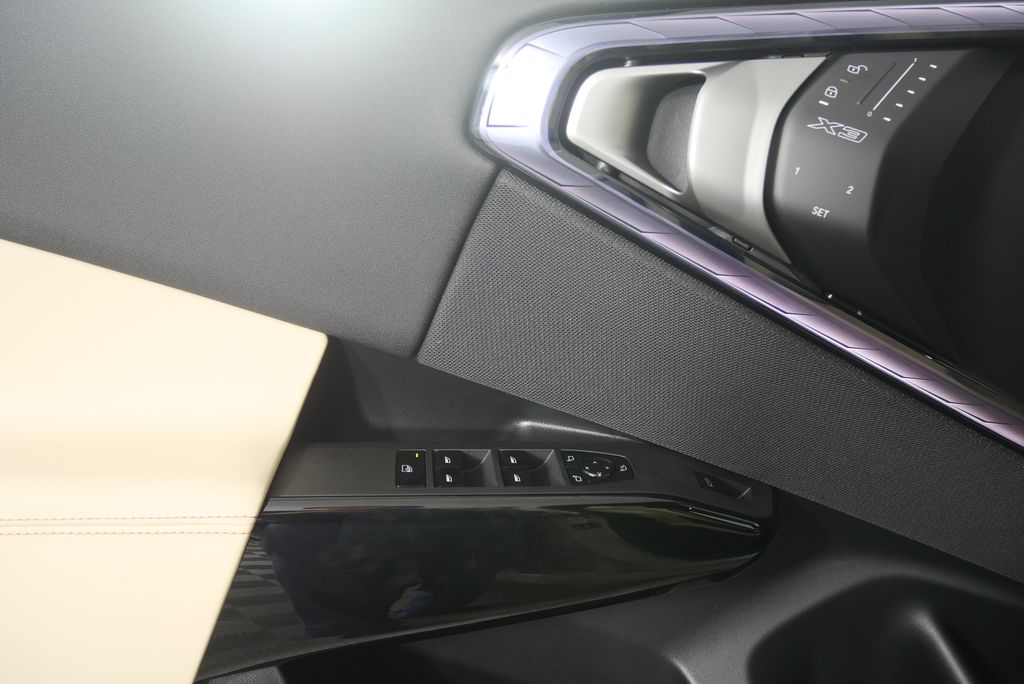 Thumbnail: 2026 BMW X3 - 8