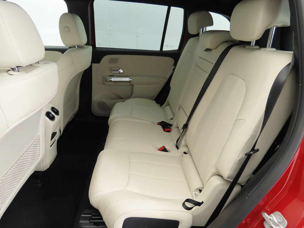 2024 Mercedes-Benz EQB 250+ 21