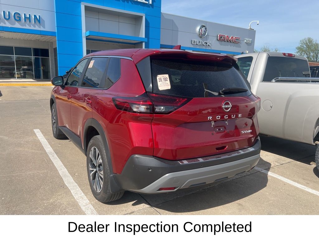 View vehicle photo 6