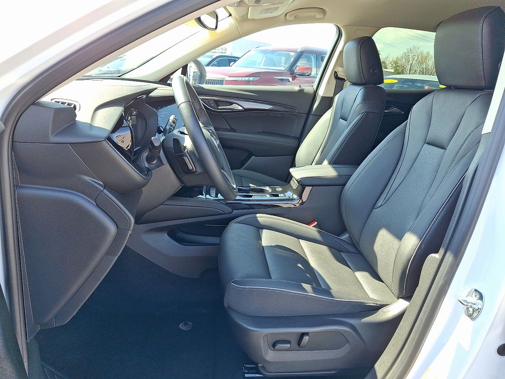 2023 Buick Envision — photo 15
