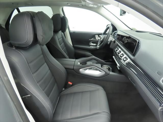 Thumbnail: 2025 Mercedes-Benz GLE - 21