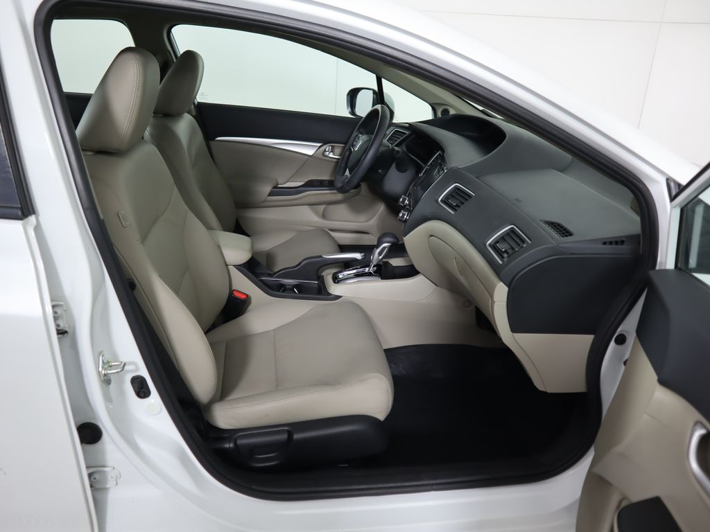 Thumbnail: 2015 Honda Civic - 20