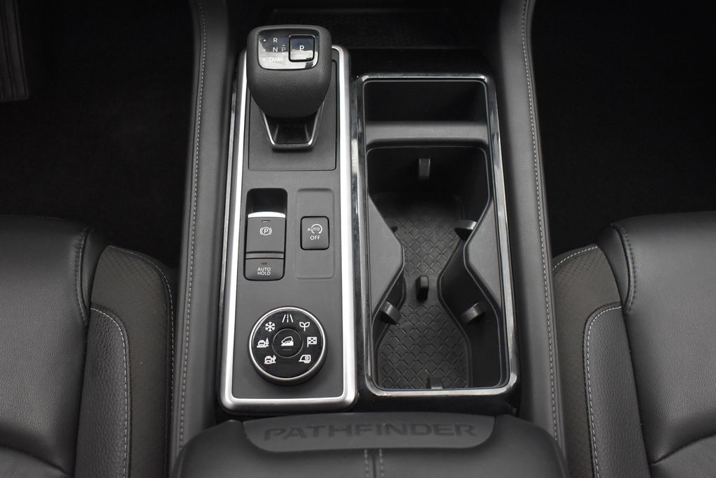Thumbnail: 2025 Nissan Pathfinder - 29