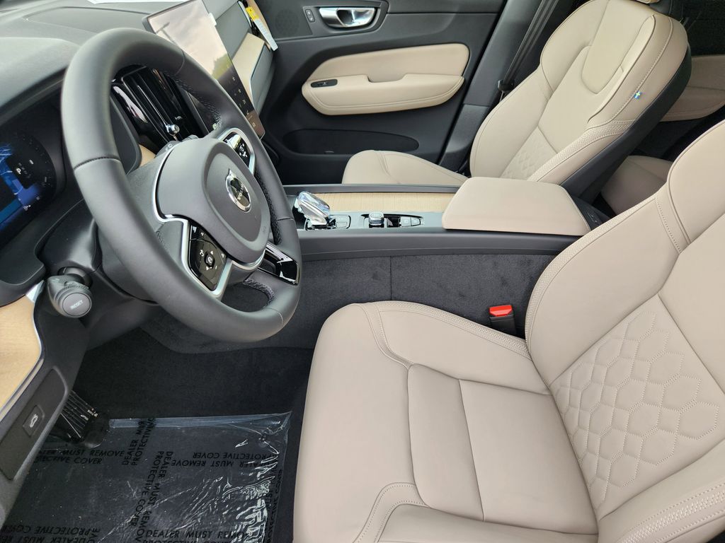 New 2026 Volvo XC60 B5 Plus Mulberry Metallic in Colorado Springs