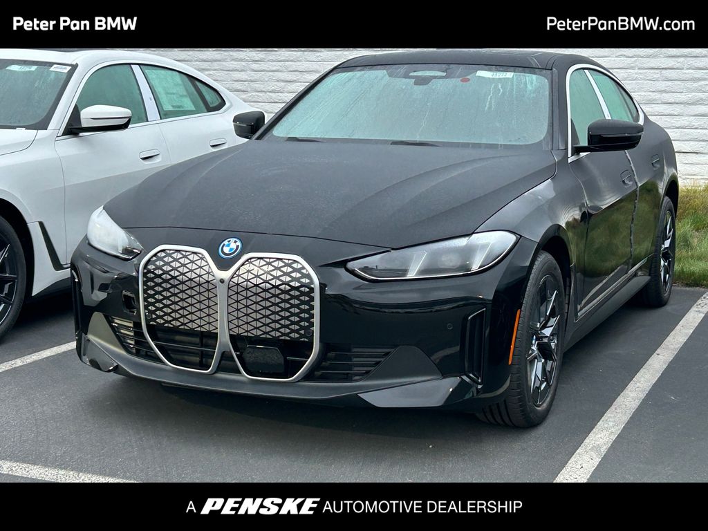 Thumbnail: 2025 BMW i4 - 1