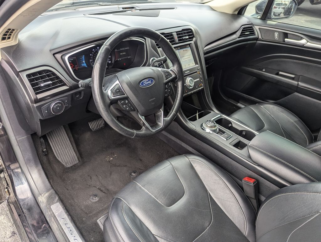 2019 Ford Fusion Titanium 17