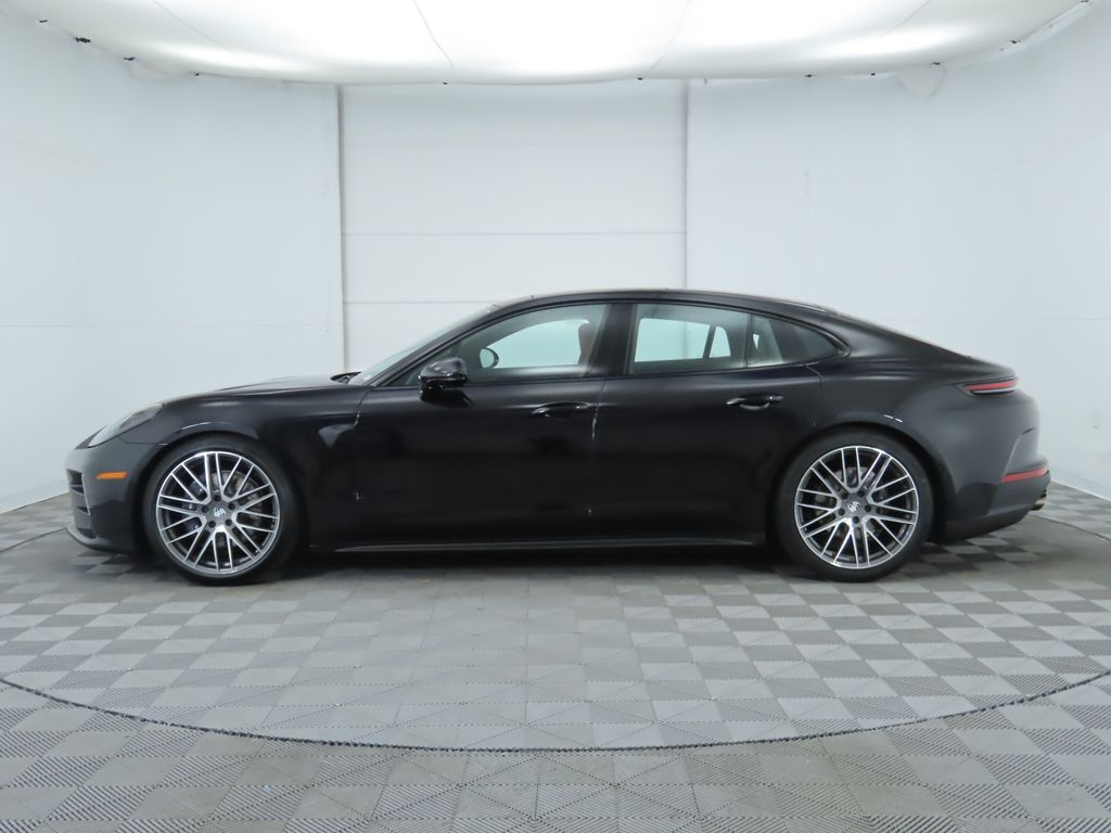Thumbnail: 2024 Porsche Panamera - 2