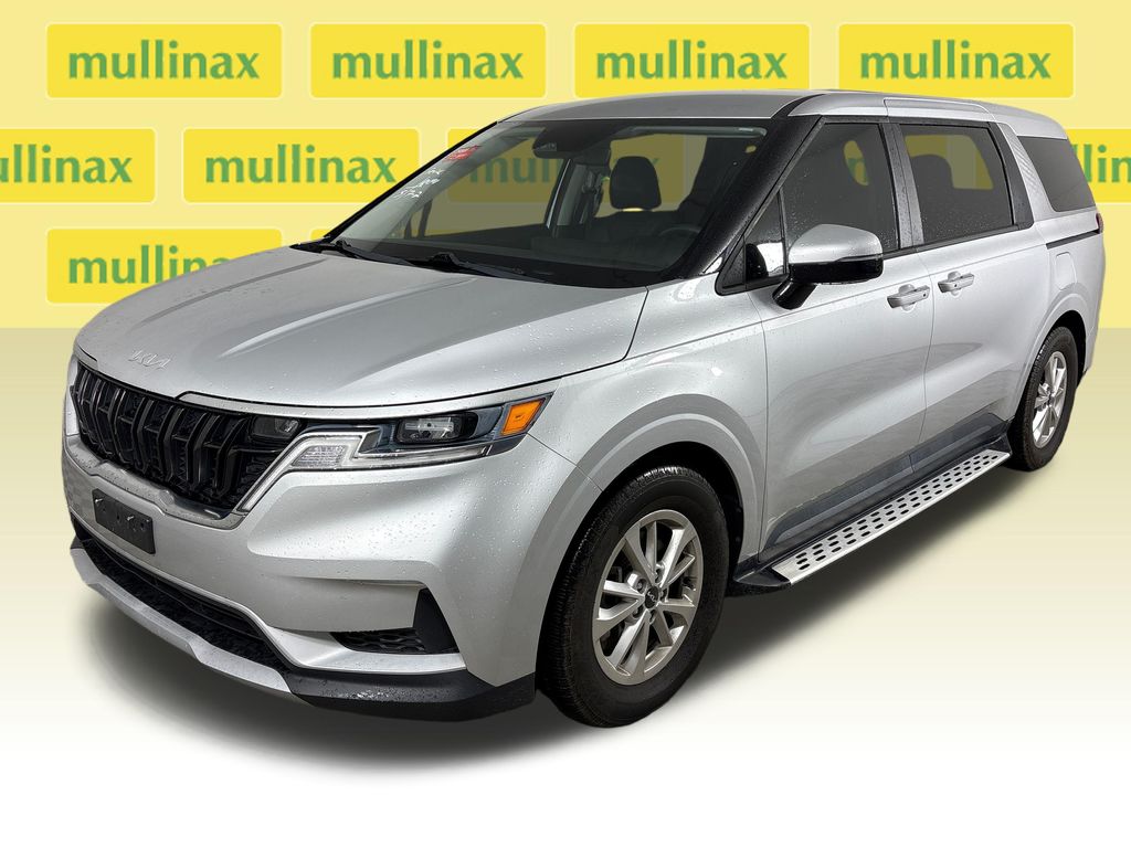 Certified Used 2022 Silver Kia LXS image 15