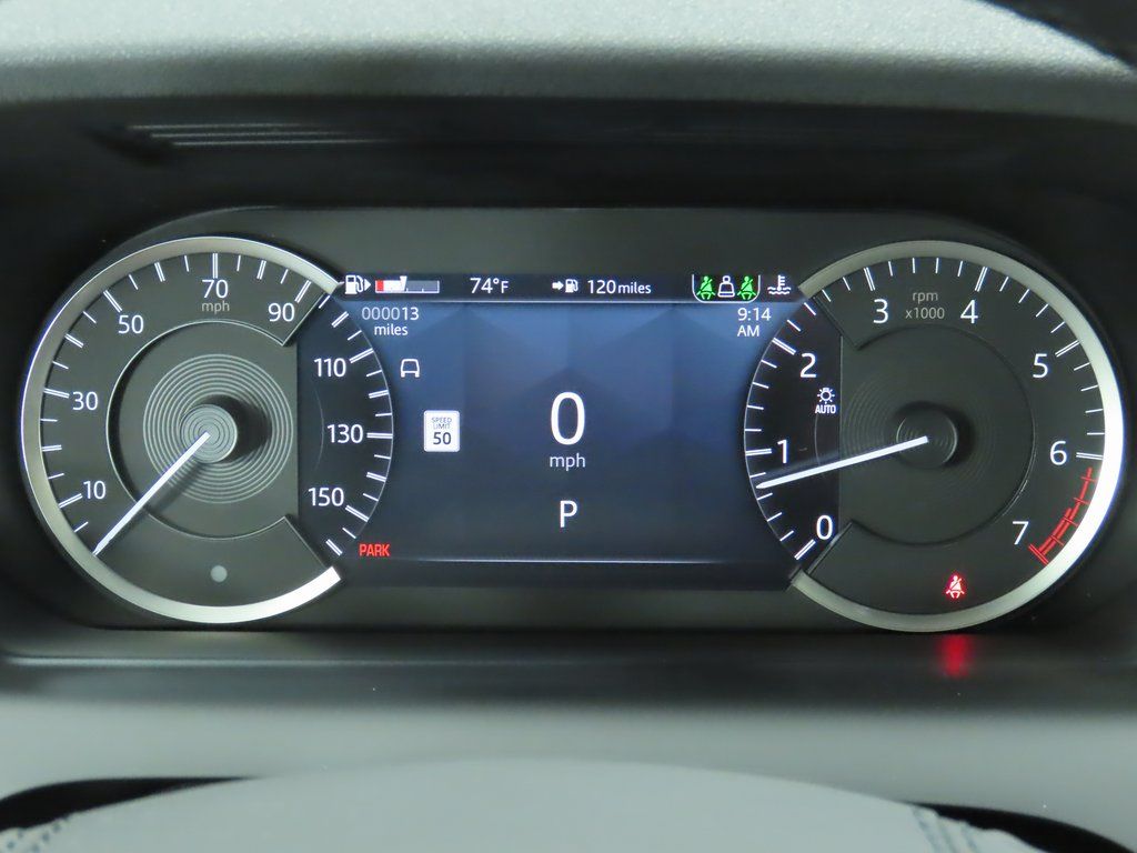 Thumbnail: 2023 Land Rover Discovery Sport - 32