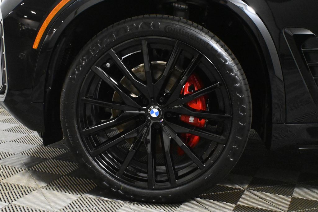 Thumbnail: 2026 BMW X5 - 12