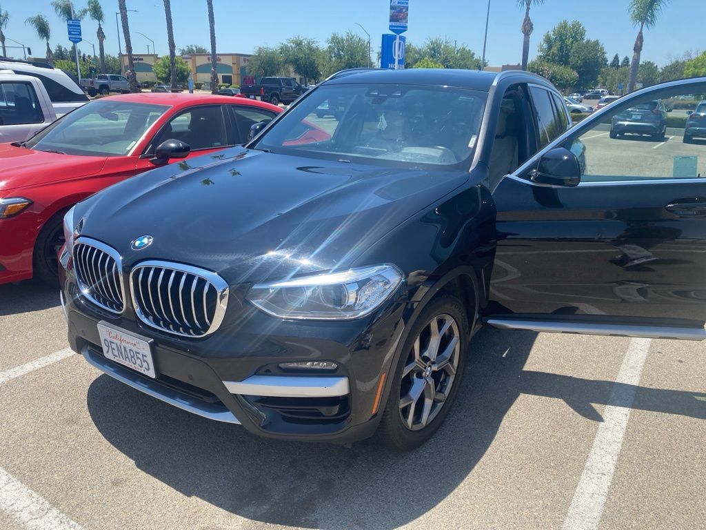 Thumbnail: 2021 BMW X3 - 3