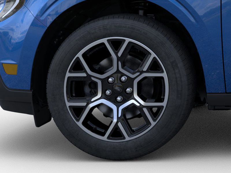 New 2025 Ford Maverick Lariat 4D Crew Cab