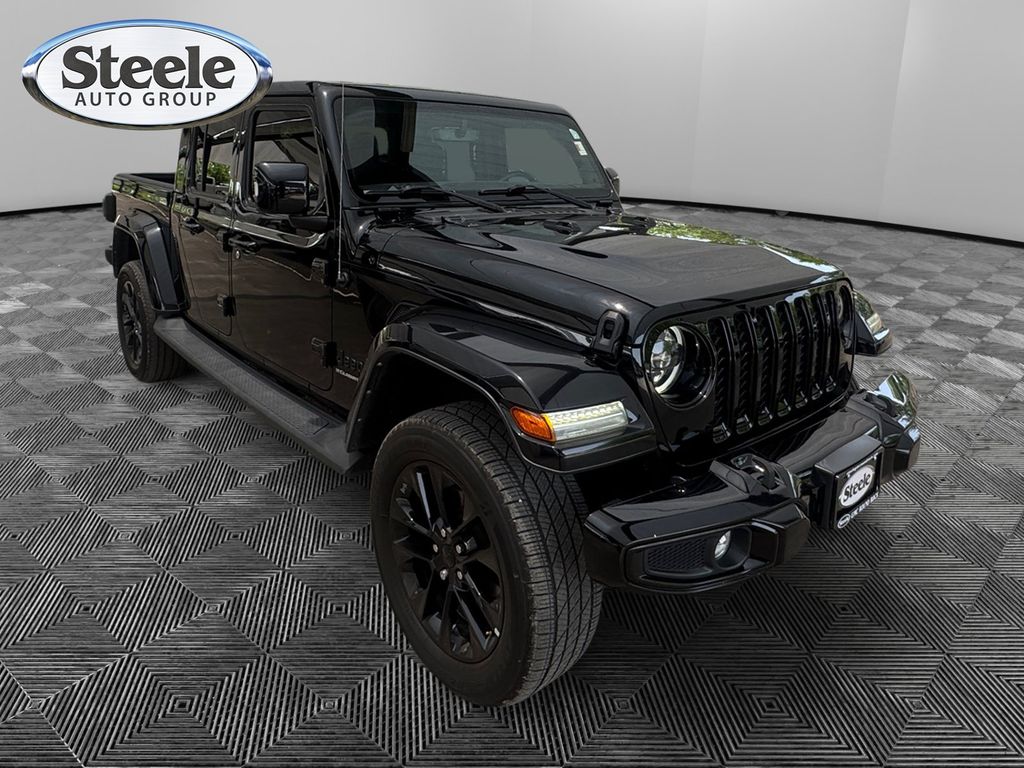 Used Car 2023 Jeep Gladiator  Overland For Sale Under $35,000 In Round Rock, Texas