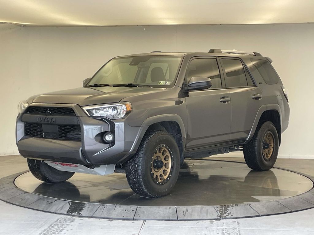 2023 Toyota 4Runner SR5 4WD