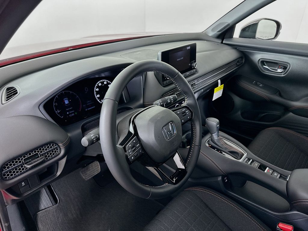 2025 Honda HR-V Sport 9