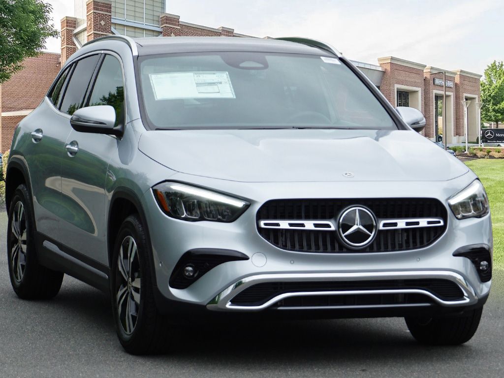 Thumbnail: 2026 Mercedes-Benz GLA - 3