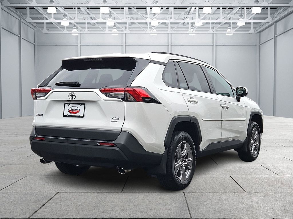 Thumbnail: 2024 Toyota RAV4 - 5