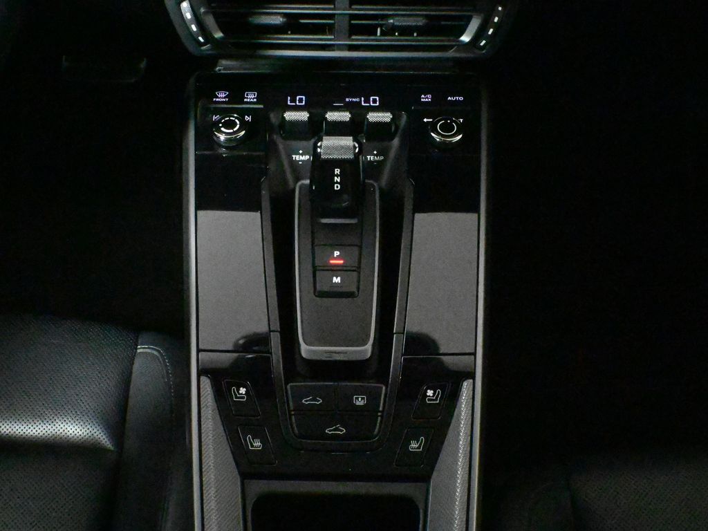 2020 Porsche 911 Carrera S 26