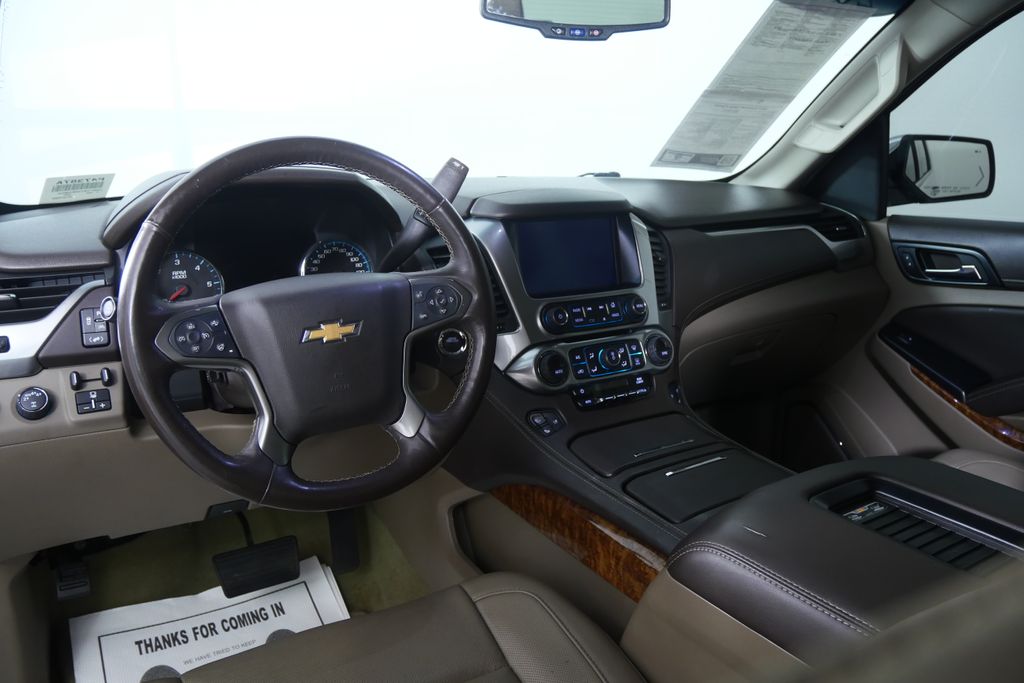 Thumbnail: 2017 Chevrolet Tahoe - 18
