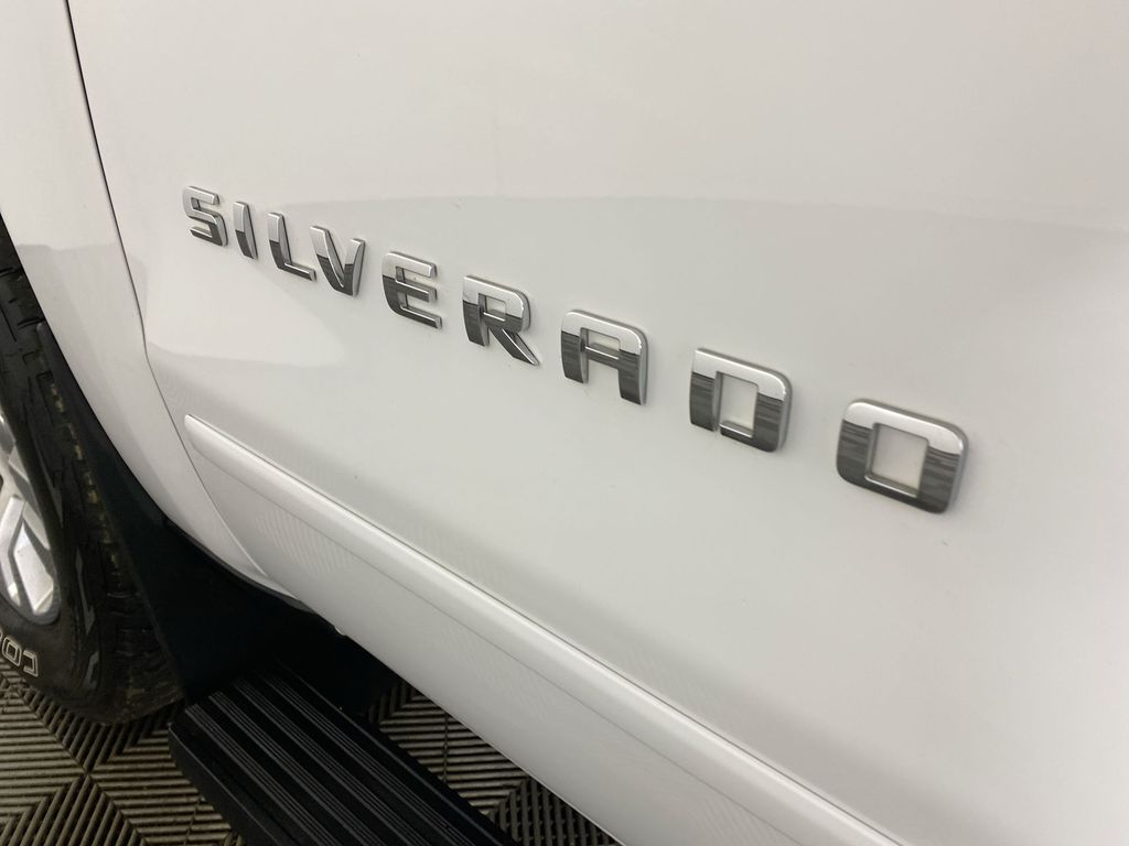 2018 Chevrolet Silverado 1500 LT 29