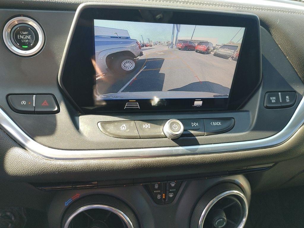 2020 Chevrolet Blazer 2LT photo 14