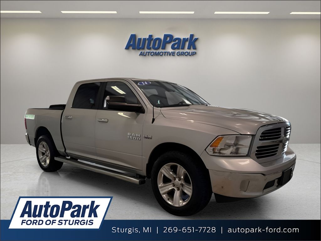 Bright Silver Clearcoat Metallic 2014 RAM 1500 Pickup Truck Four-Wheel Drive 8-Speed Automatic
