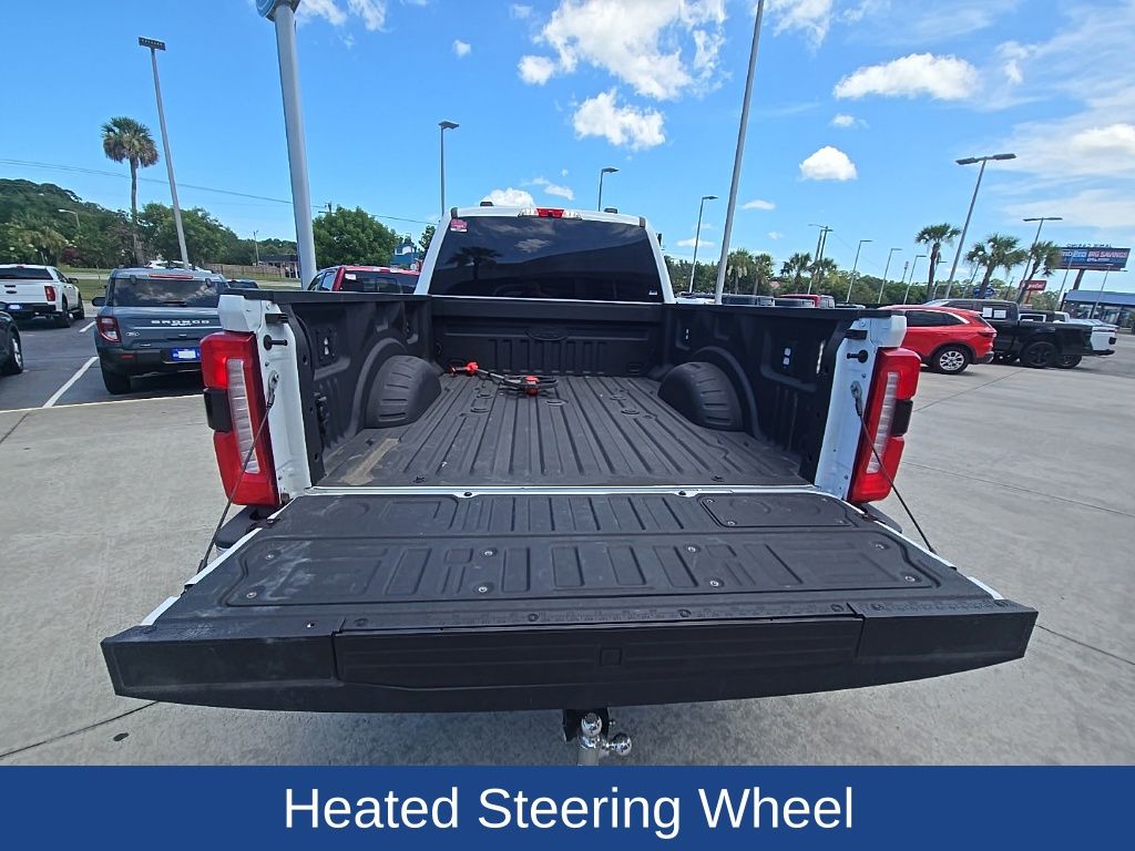 2025 Ford F-250 Super Duty LARIAT