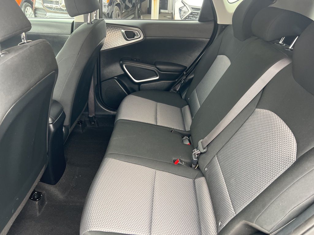 2023 Kia Soul LX photo
