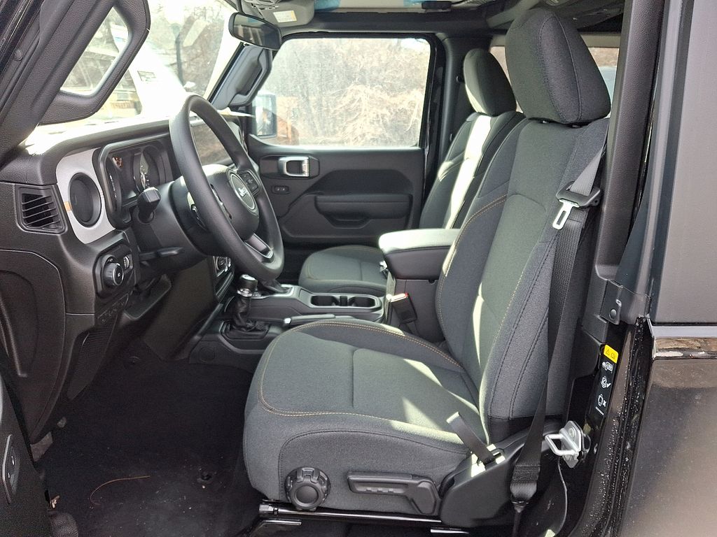 New 2026 Jeep Wrangler SUV