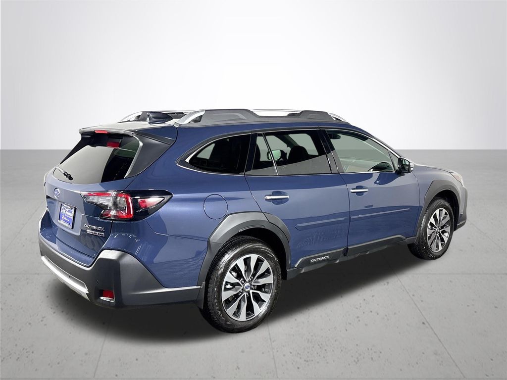 2025 Subaru Outback Touring XT