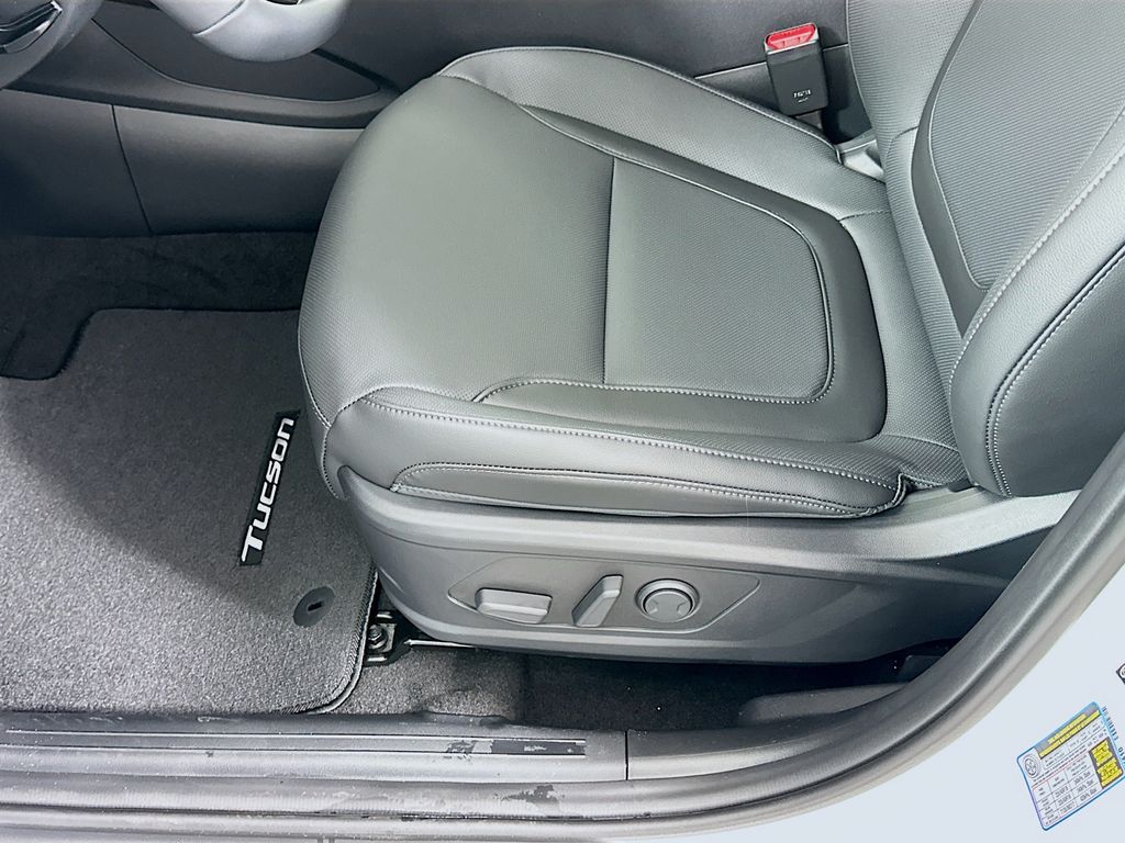 Thumbnail: 2026 Hyundai Tucson - 21