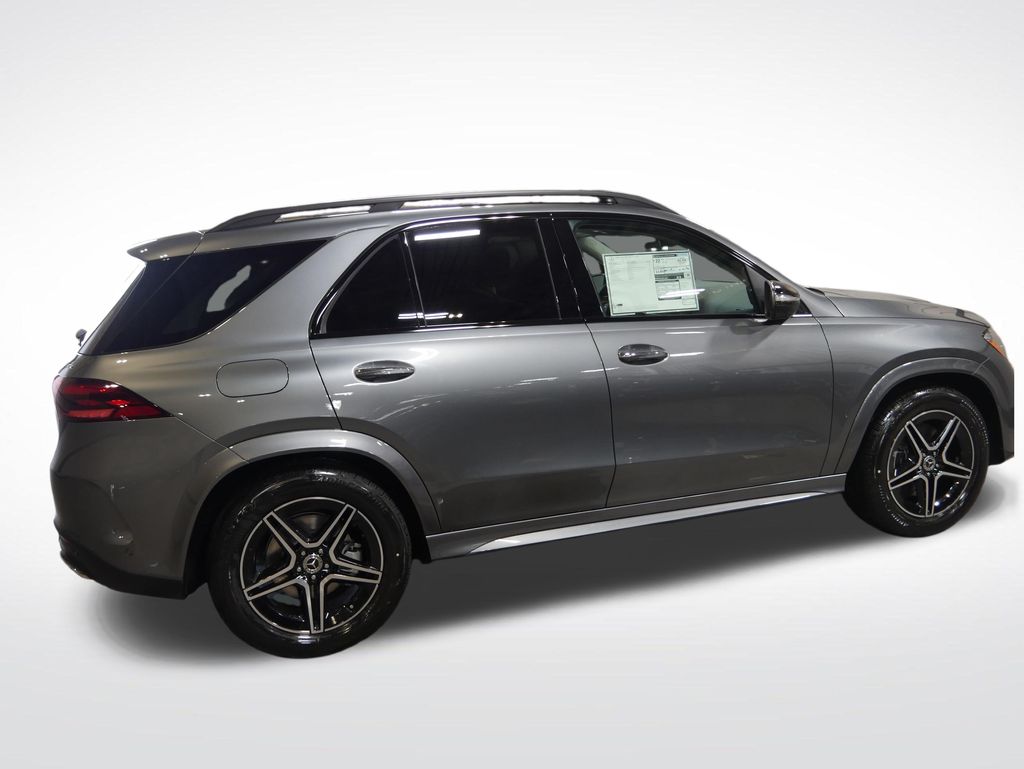 Thumbnail: 2026 Mercedes-Benz GLE - 6