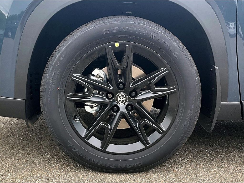 2026 Toyota Grand Highlander — photo 8