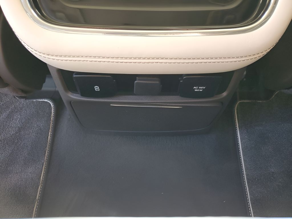 Used Car 2023 Lincoln Navigator L  Black Label For Sale Under $80,000 In Austin, Texas