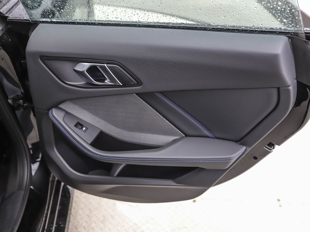 Thumbnail: 2025 BMW 2 Series - 24