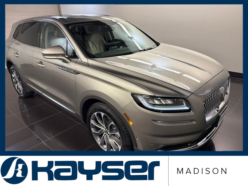 2023 Lincoln Nautilus Reserve