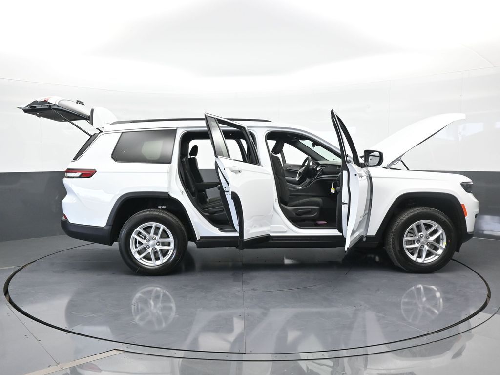 Used 2025 Bright White Clearcoat Jeep Laredo image 61