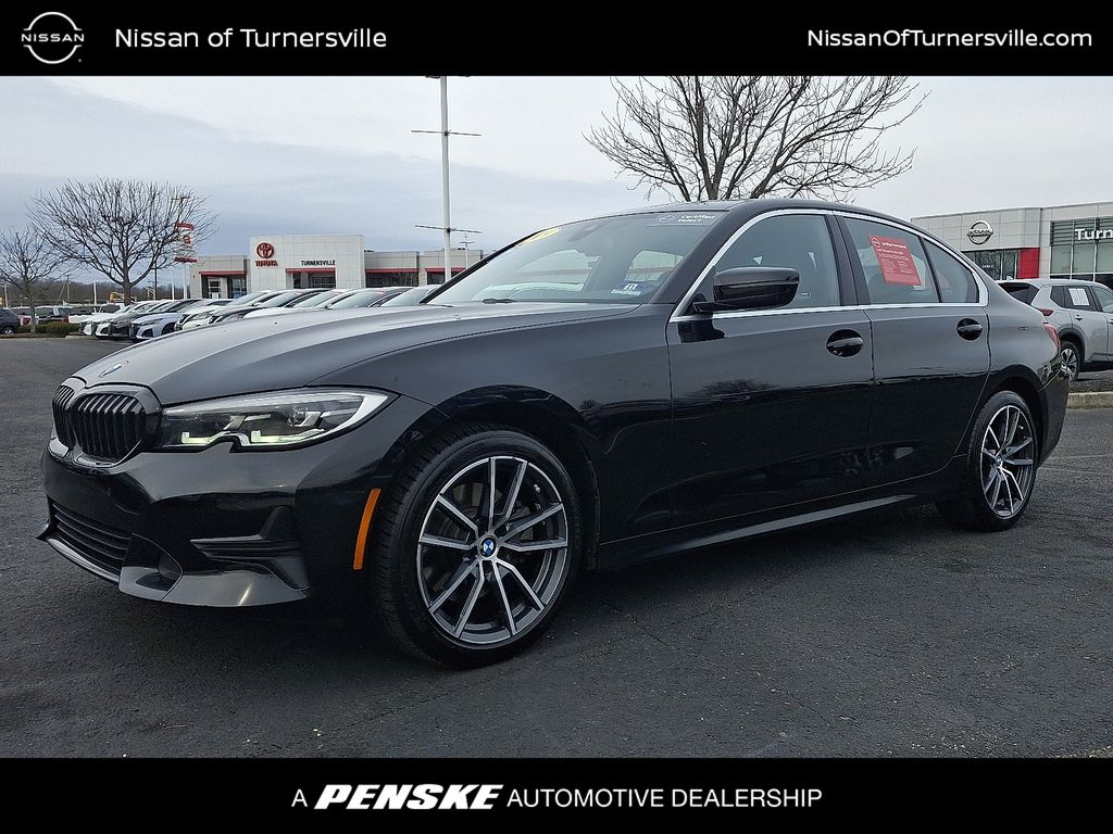 Thumbnail: 2019 BMW 3 Series - 1