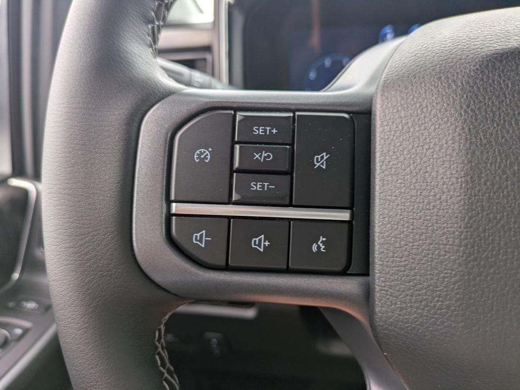 2026 Ford F-350 Super Duty LARIAT