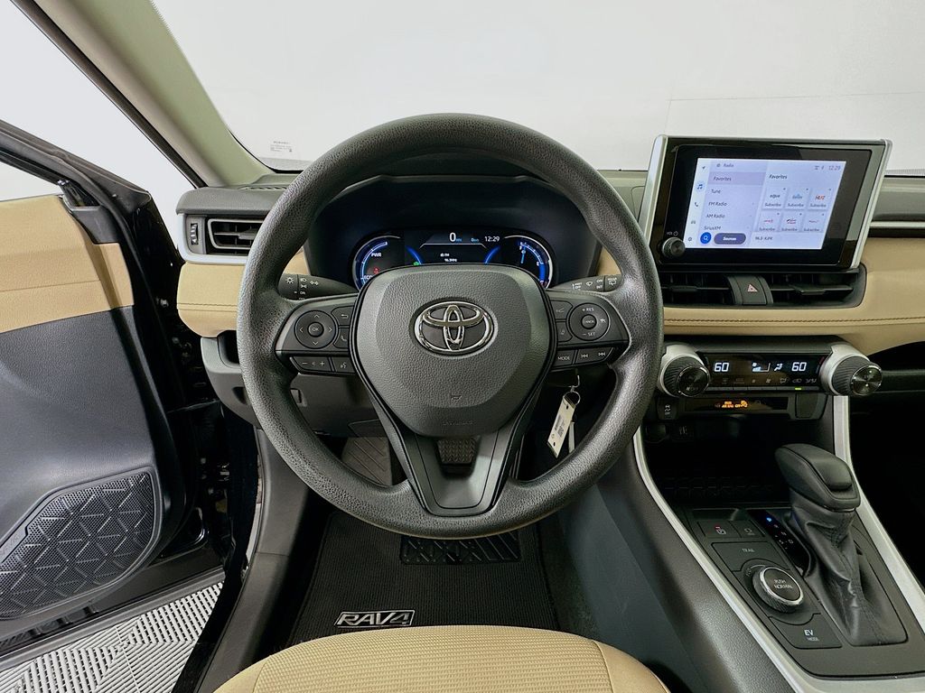 Thumbnail: 2025 Toyota RAV4 - 11