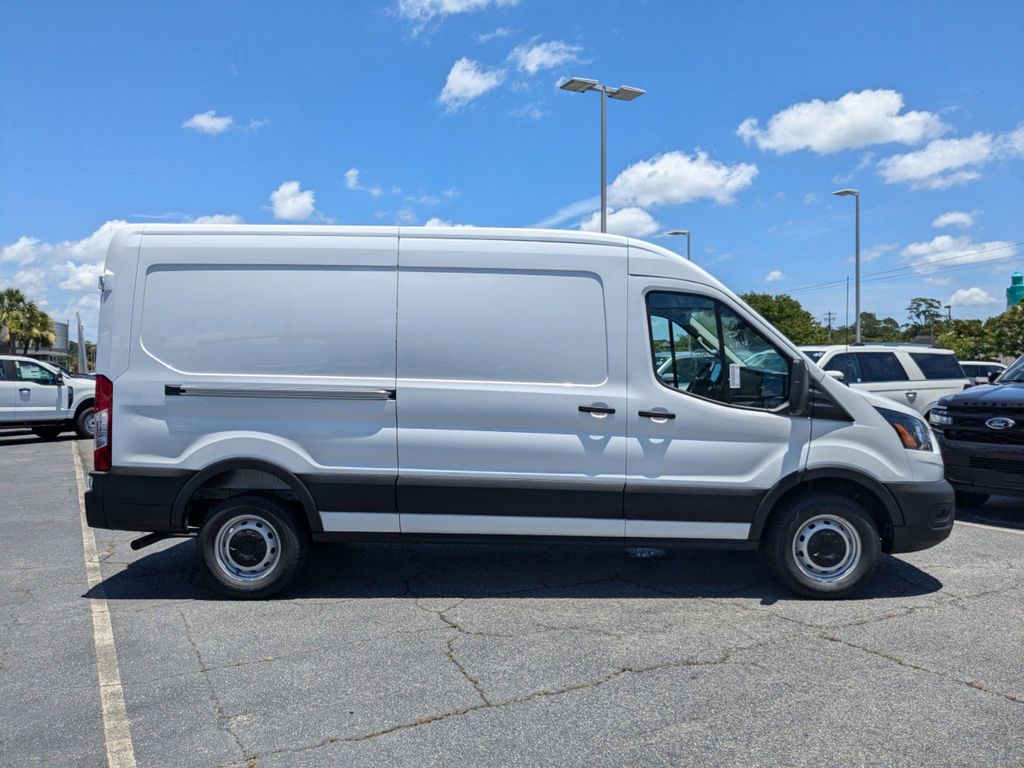 2025 Ford Transit 250